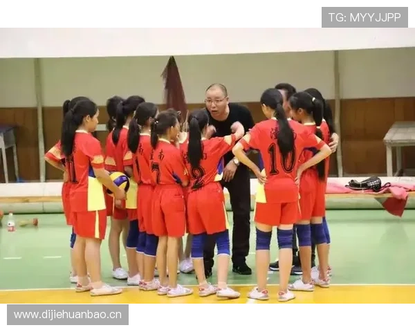 保龄球技巧提升之路：从基础训练到赛场应用的全面心得分享